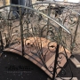 Giardino ponte in ferro battuto